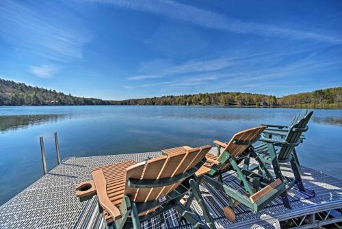 BBQ Ready Lakeside Milford Home with Paddleboat