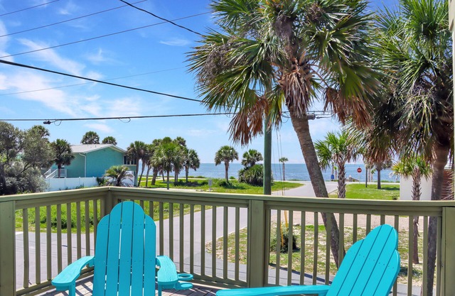 Beach Access - Sleeps 4 in MXB - Beach View Upper