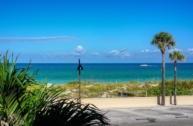 Beach Club Vacation Rentals Pass-A-Grille Gulf Front Luxury Condo for 6