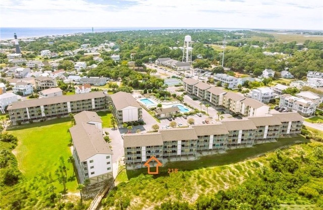 Beach front 2-bedroom 2 bath condo at Lighthouse Point