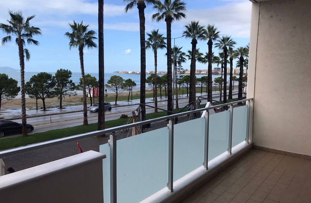 Beach Front Apartmentnnn