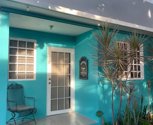 Beach Front Apartments Seven Seas
