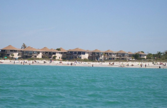Beach Front Beauty @ Castaways - Direct Gulf Front Condo - unobstructed views!