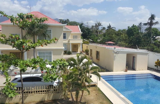 Beach Garden Hotel
