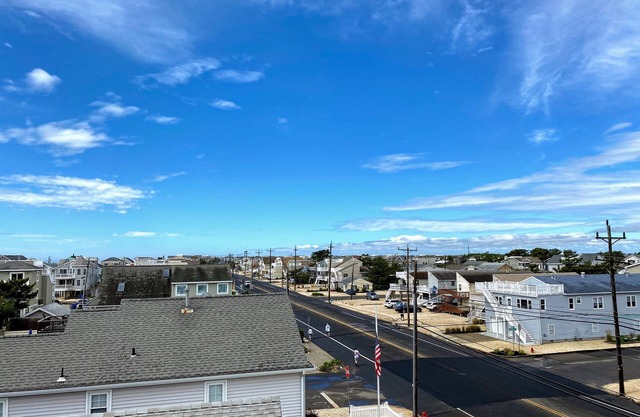 Beach House w/360° views