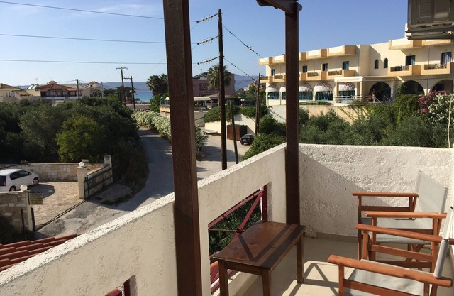 Beach house with sea view just 1min walk from blue flag beach
