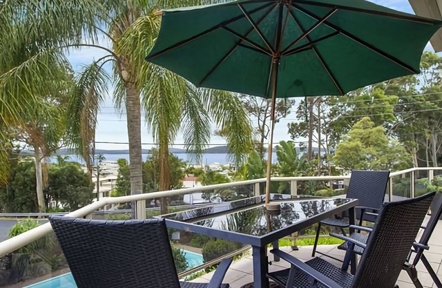 Beach Road The Somers