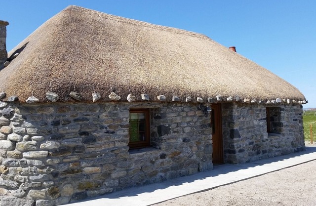 Beach side cottage steeped in family history, pet friendly, sleeps 4.