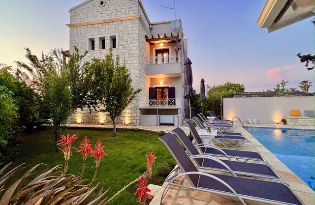 Beach Villa Heart House with private pool