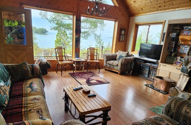 Beaches await you at Drummond Island lakefront home
