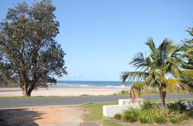 Beachfront 4