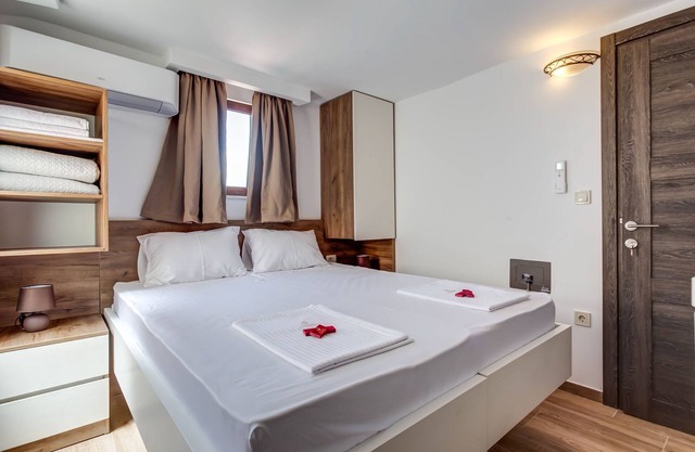 Beachfront Double Room with Private Bathroom