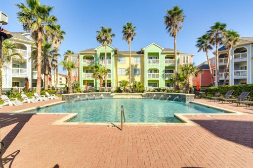 Beachfront Escape in Galveston 2 Pools and Hot Tub