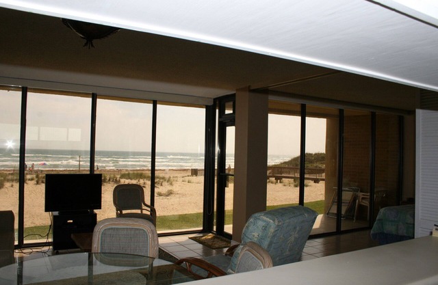 Beachfront Ground Floor - Steps to Beach with Unbelievable Views!