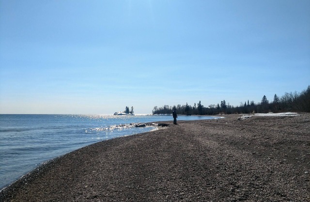 Beachfront Lake Superior TwelveMileRock.com