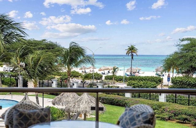 Beachfront - Royal Aquamarine 3BR condo - BC252