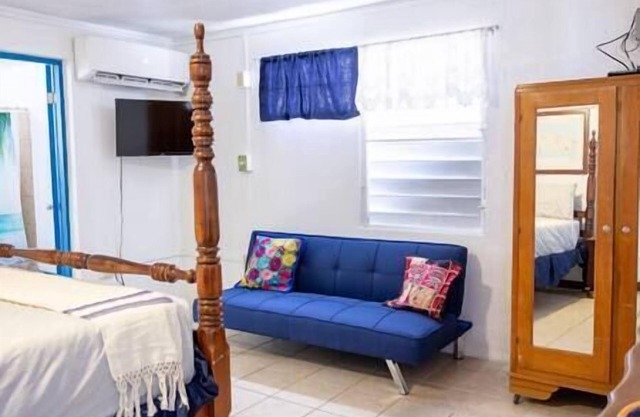 Beachfront Suite #6 Karaya - Guayacan Guesthouse