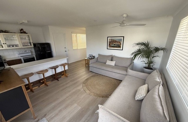 Beachside Getaway in Sunny Palm Beach