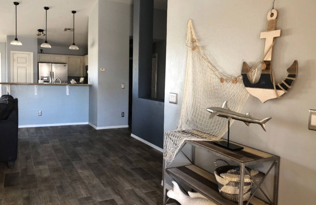 Beachy Getaway in Goodyear, AZ 10 guests; 4/2