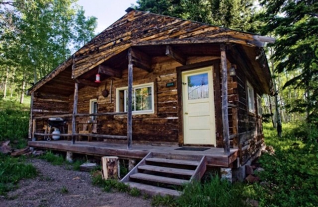 Bear Cabin - A Well-Equipped Log Cabin!
