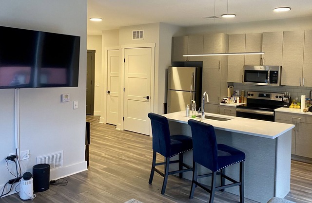 Beautiful 1 bedroom condo downtown Allentown