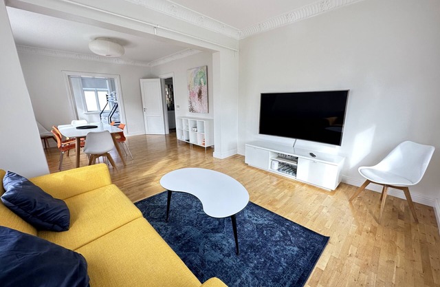 Beautiful 2 bedroom apartment, downtown Reykjavik