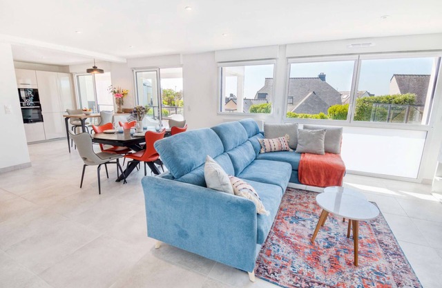 Beautiful 2-room apartment, 200 m from the beach, by Groom*