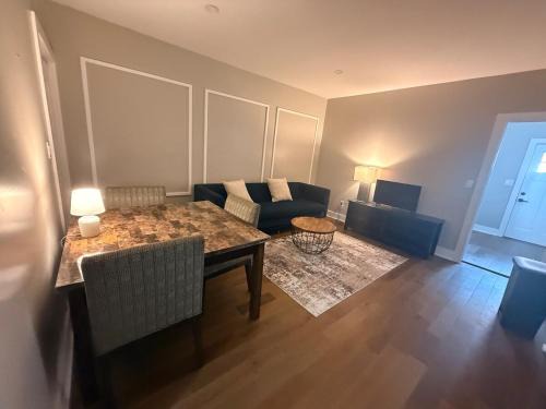 Beautiful 2BR APT Near Downtown DC