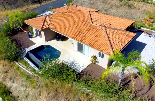 Beautiful 3Br Home With Ocean View in Gated Community, Flamingo