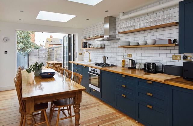 Beautiful 4 bedroom cottage near the beach in Whitstable