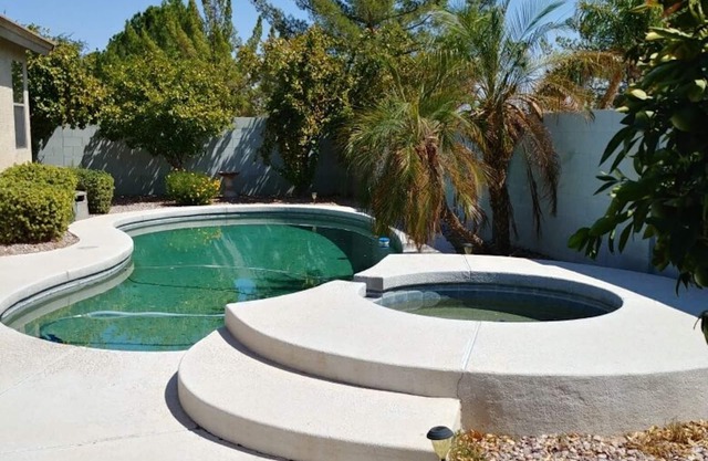 Beautiful 4 bedroom Home complete with Heated Pool & Spa