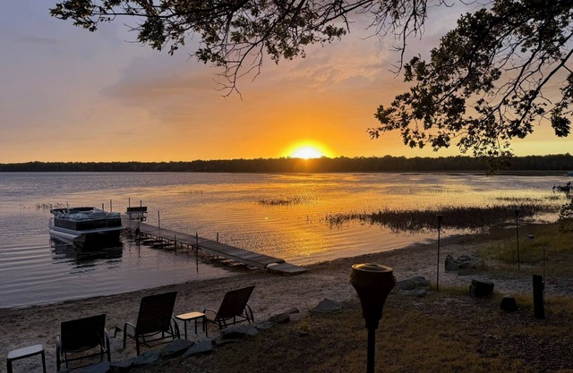 Beautiful 4-Bedroom Waterfront Log Home in Danbury, Wisconsin
