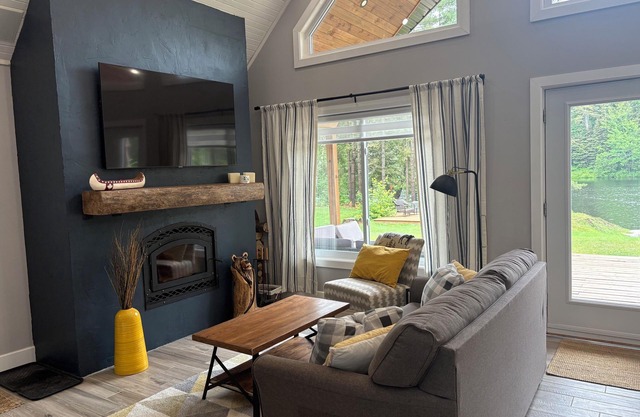 Beautiful 4 Season Cottage-Sauna,Canoe Kayaks,Paddleboard