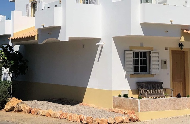Beautiful Air Conditioned 3 Bedroom Villa
