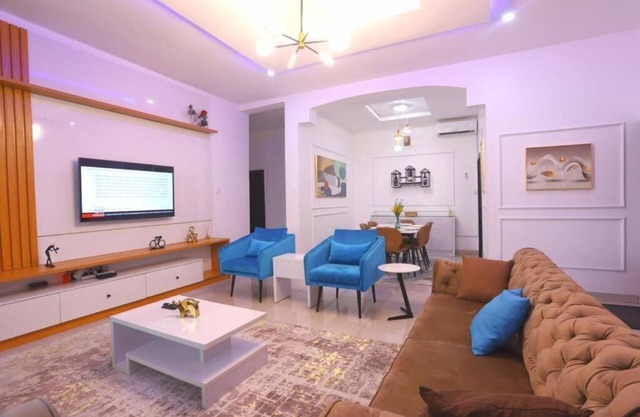 Beautiful and spacious 3-Bedroom Serviced apartment in Lekki