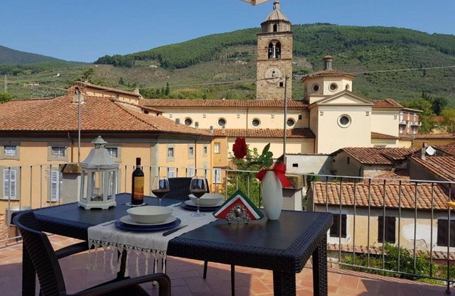 Beautiful apartment for 7 people with WIFI, A/C, TV, terrace, panoramic view and parking