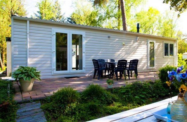 Beautiful apartment in villa for 4 people with pool, WIFI, TV, terrace and parking