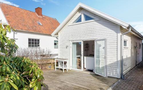 Beautiful Apartment In Falkenberg
