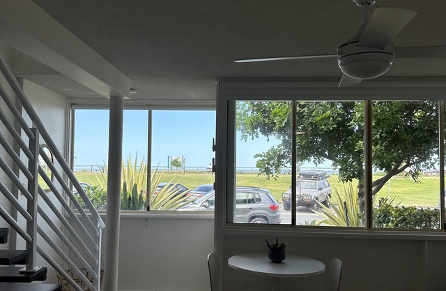 Beautiful Beachfront 2 Bedroom in Nalu Resort