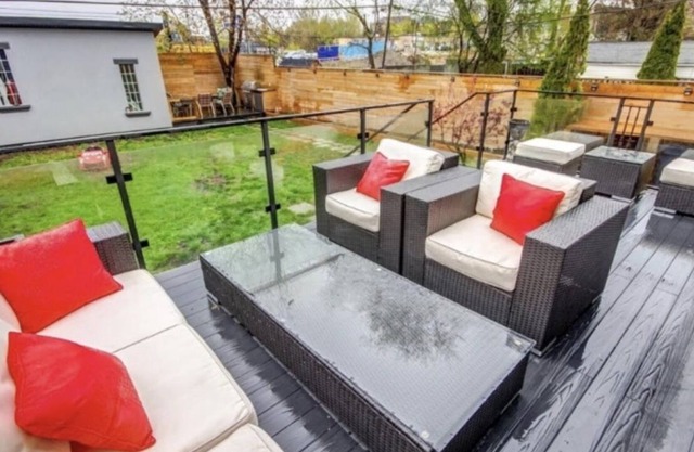 beautiful Cozy Brand new furnished and newly renovated bungalow