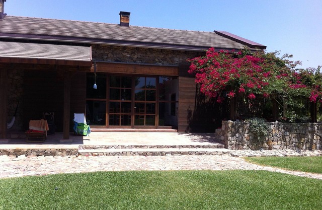 Beautiful stone house in El Palmar, 500m from the beach