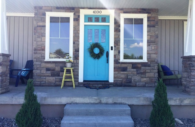 Beautiful Family Friendly Idaho Falls Home with 2 KING beds!