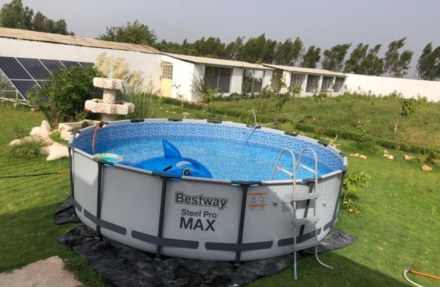 Beautiful farmhouse (2000 m2)