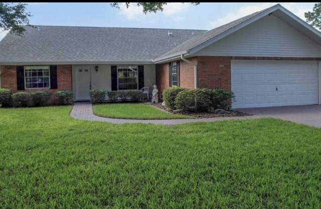 Beautiful Full house on Golf Course near the bay and attractions