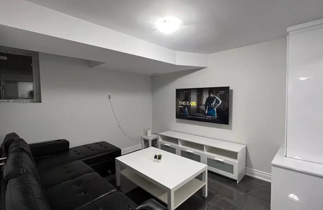 Beautiful furnished three rooms