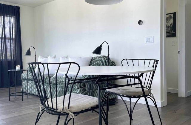 Beautiful guest apartment with breathtaking views of the Bridger Mountains