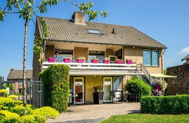 Beautiful Holiday Home in Schin op Geul with Garden