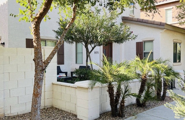 BEAUTIFUL Home. ALL IT NEEDS IS YOU!
