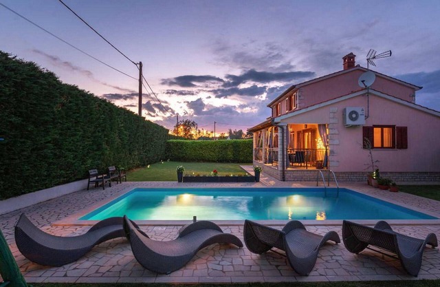 Beautiful home in Porec