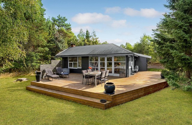 Beautiful home in Vig with WiFi